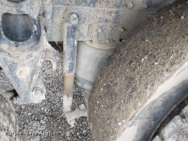 image for item GO9967 1994 International 9400 dump truck