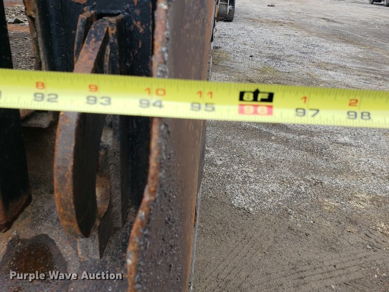 image for item GO9967 1994 International 9400 dump truck