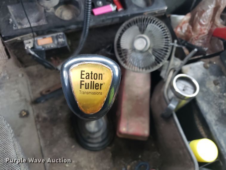 image for item GO9969 1993 International 9200 dump truck