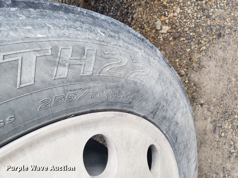 image for item GO9969 1993 International 9200 dump truck