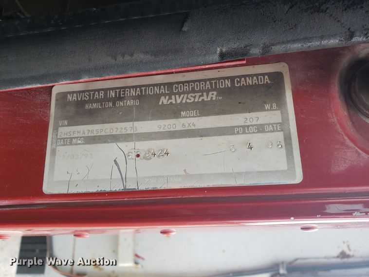 image for item GO9969 1993 International 9200 dump truck