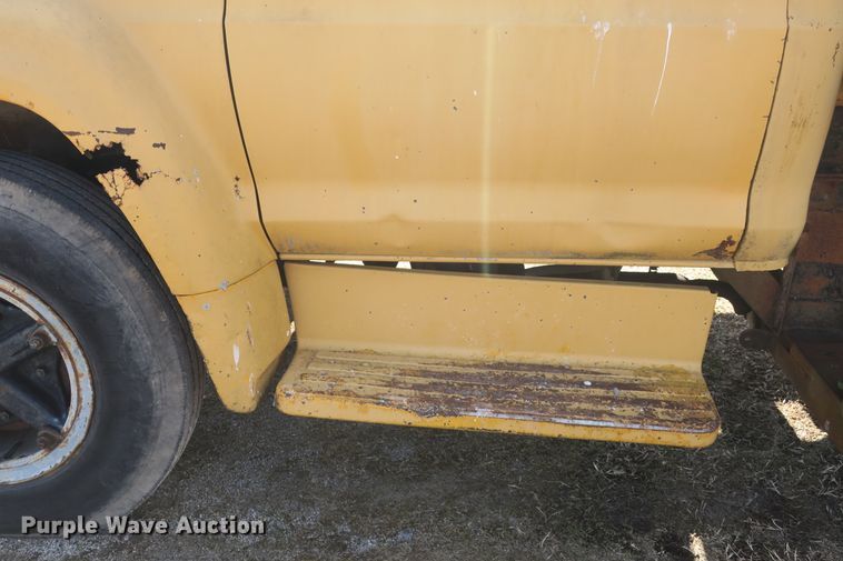 image for item DB10016 1976 Ford F750 dump truck