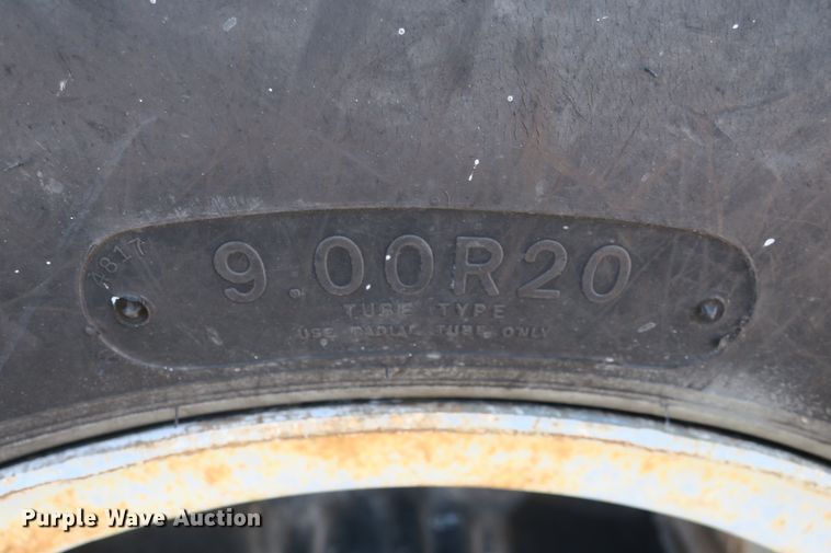 image for item DB10016 1976 Ford F750 dump truck