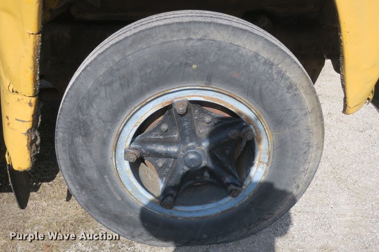 image for item DB10016 1976 Ford F750 dump truck