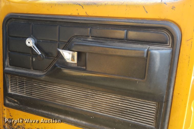 image for item DB10016 1976 Ford F750 dump truck