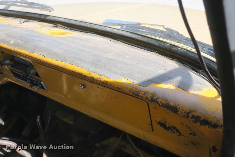 image for item DB10016 1976 Ford F750 dump truck