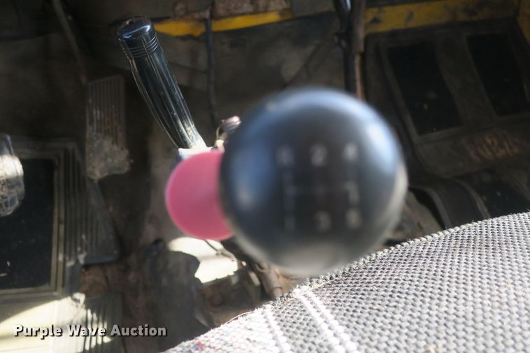 image for item DB10016 1976 Ford F750 dump truck