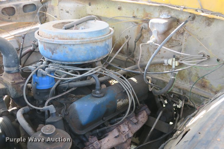 image for item DB10016 1976 Ford F750 dump truck