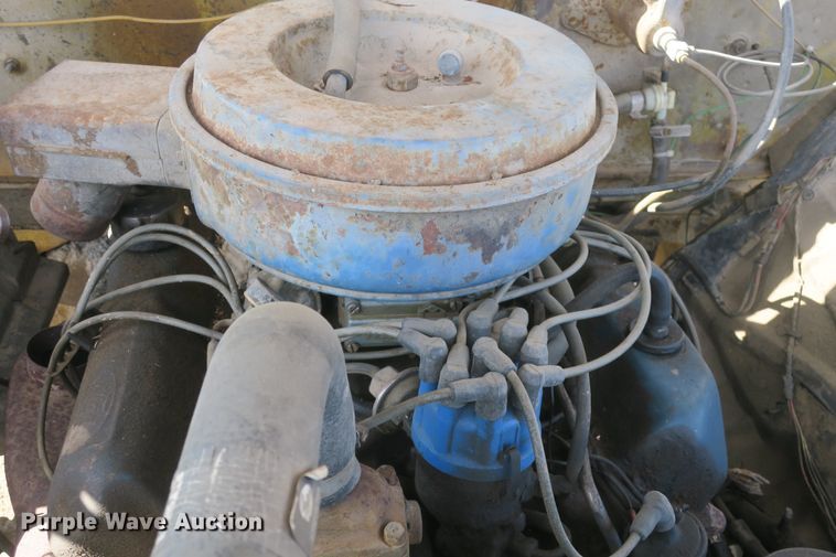 image for item DB10016 1976 Ford F750 dump truck