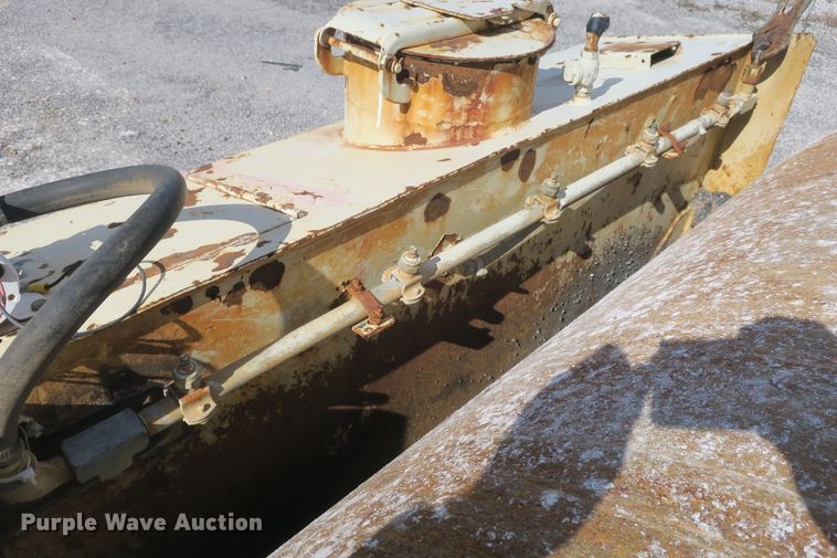 image for item DB10017 Tampo RS-144A double drum vibratory roller