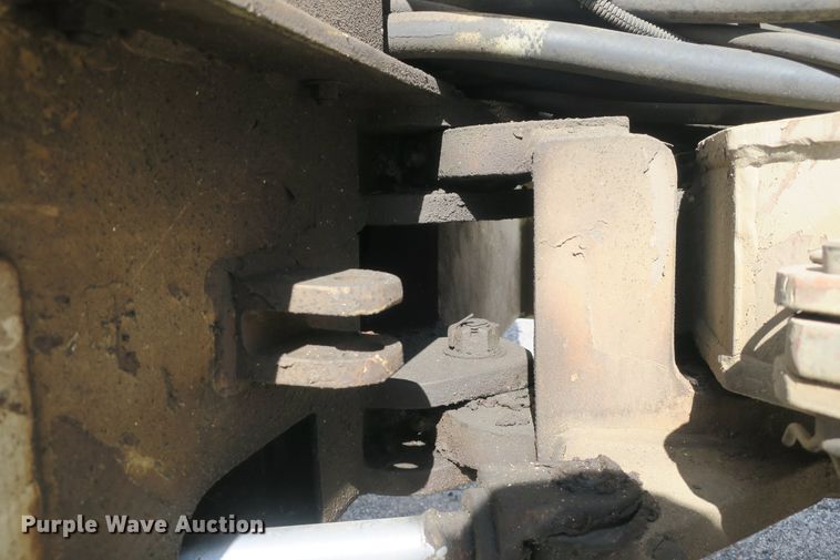 image for item DB10017 Tampo RS-144A double drum vibratory roller