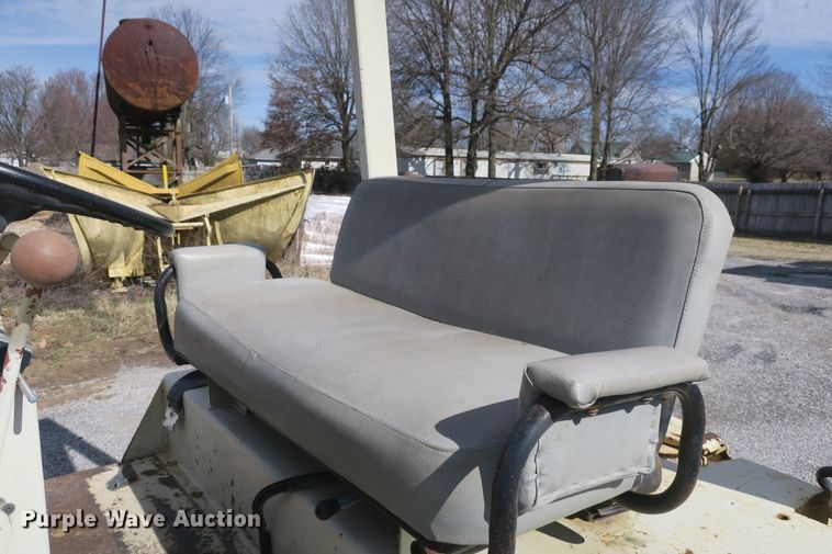 image for item DB10017 Tampo RS-144A double drum vibratory roller