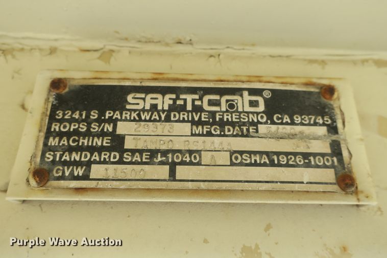 image for item DB10017 Tampo RS-144A double drum vibratory roller