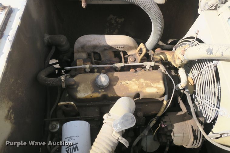 image for item DB10017 Tampo RS-144A double drum vibratory roller