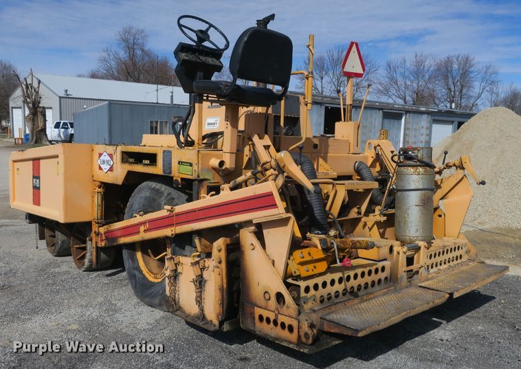 image for item DB10018 1982 Blaw Knox PF-115 paver