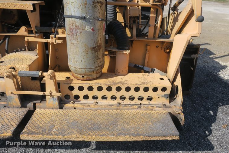 image for item DB10018 1982 Blaw Knox PF-115 paver