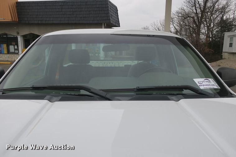 image for item DB10024 2013 Chevrolet Silverado 1500 pickup truck