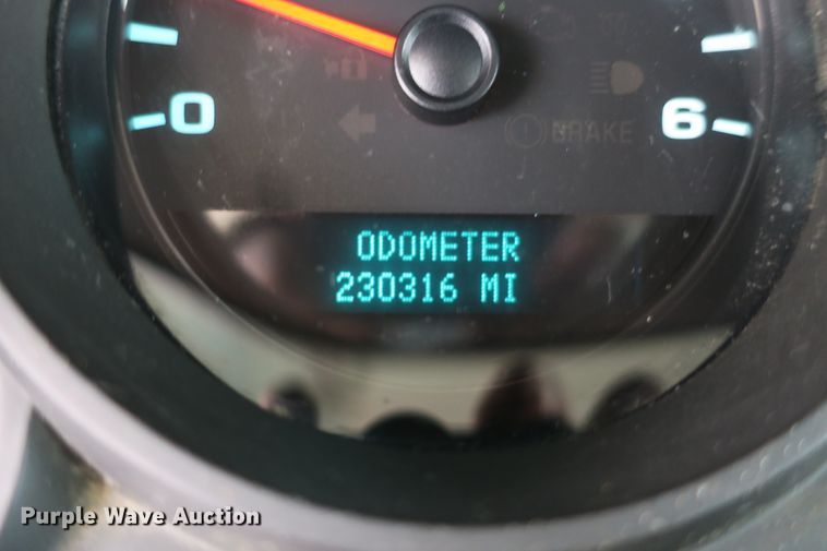 image for item DB10024 2013 Chevrolet Silverado 1500 pickup truck