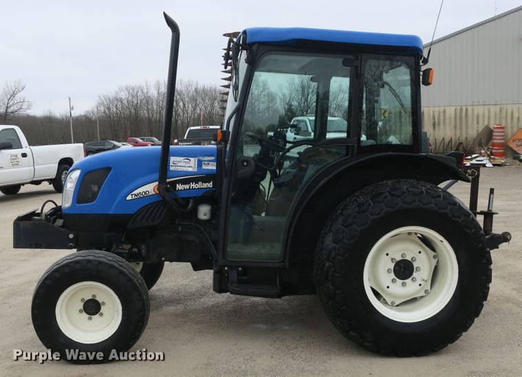 image for item DB10030 New Holland TN60DA tractor