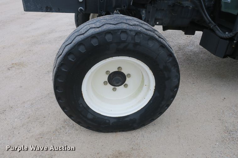 image for item DB10030 New Holland TN60DA tractor