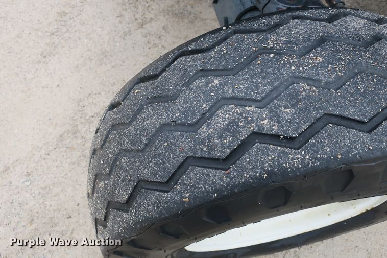 image for item DB10030 New Holland TN60DA tractor