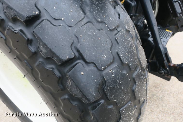 image for item DB10030 New Holland TN60DA tractor