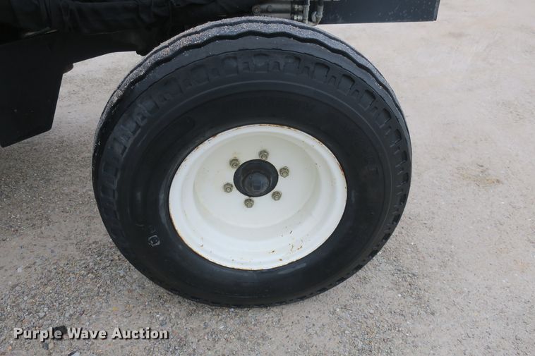 image for item DB10030 New Holland TN60DA tractor