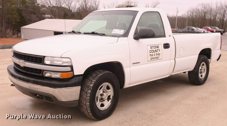 image for item DB10031 2001 Chevrolet Silverado 1500 pickup truck