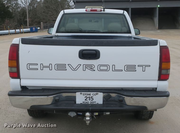 image for item DB10031 2001 Chevrolet Silverado 1500 pickup truck