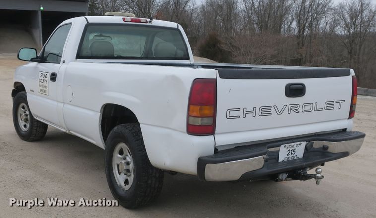 image for item DB10031 2001 Chevrolet Silverado 1500 pickup truck