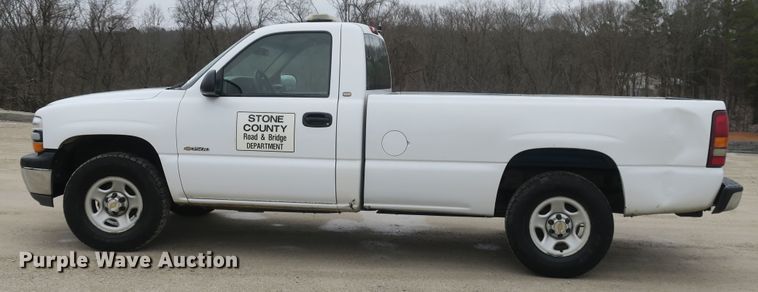 image for item DB10031 2001 Chevrolet Silverado 1500 pickup truck