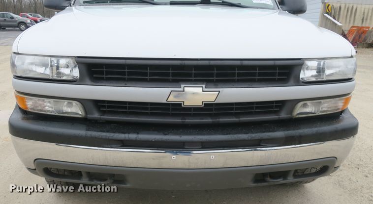 image for item DB10031 2001 Chevrolet Silverado 1500 pickup truck