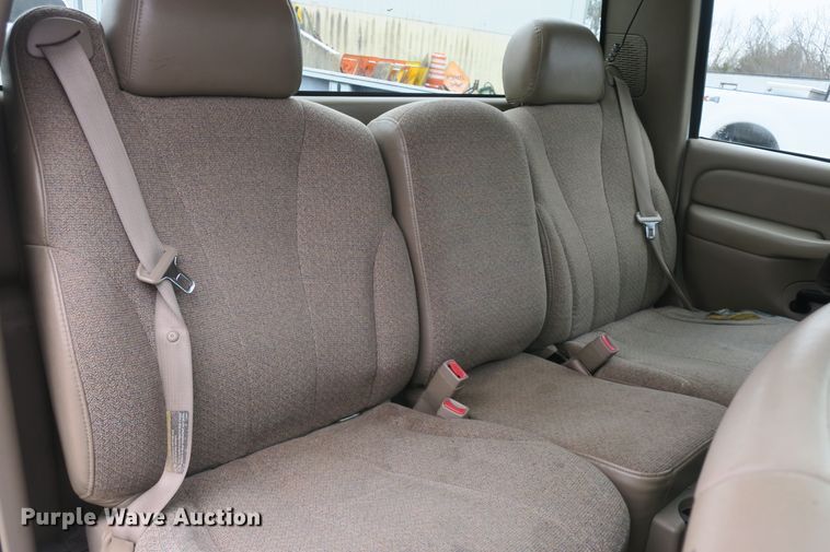 image for item DB10031 2001 Chevrolet Silverado 1500 pickup truck