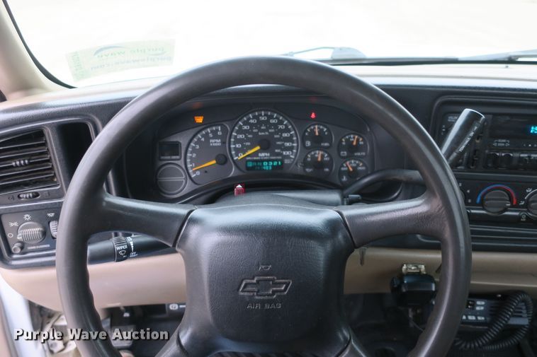 image for item DB10031 2001 Chevrolet Silverado 1500 pickup truck