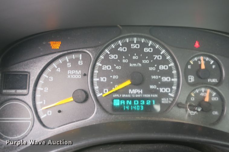 image for item DB10031 2001 Chevrolet Silverado 1500 pickup truck