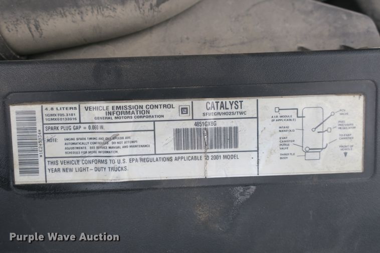 image for item DB10031 2001 Chevrolet Silverado 1500 pickup truck