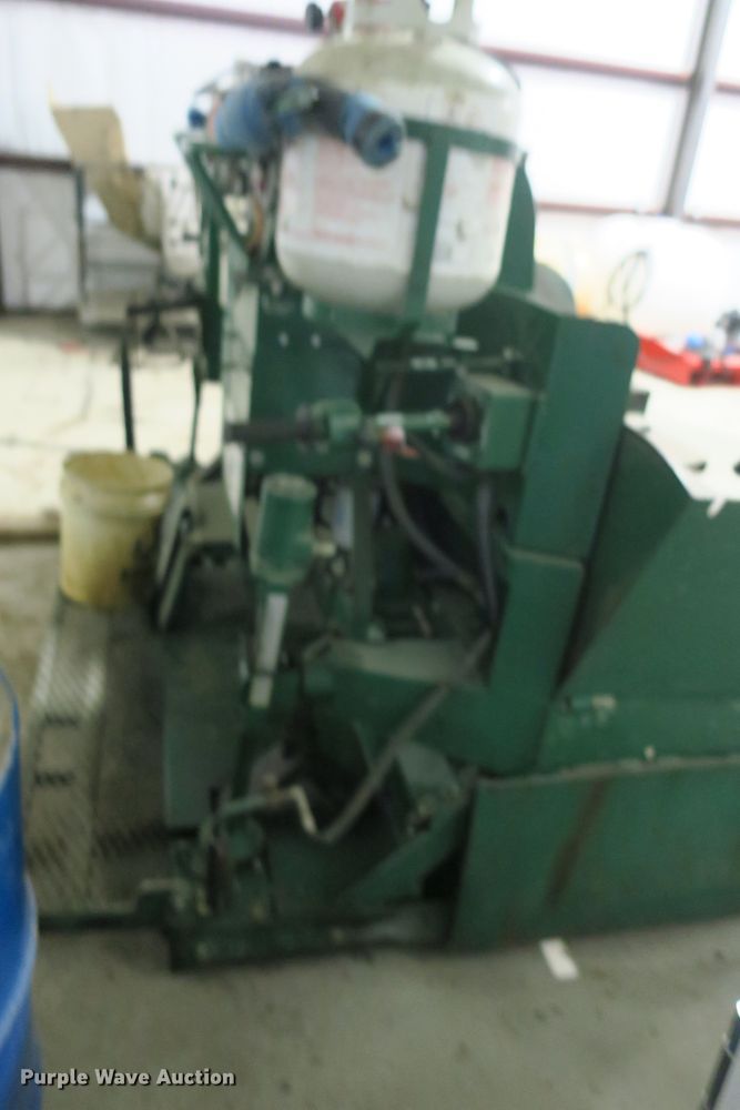 image for item DB10034 Layton D-550 Super Paver paver