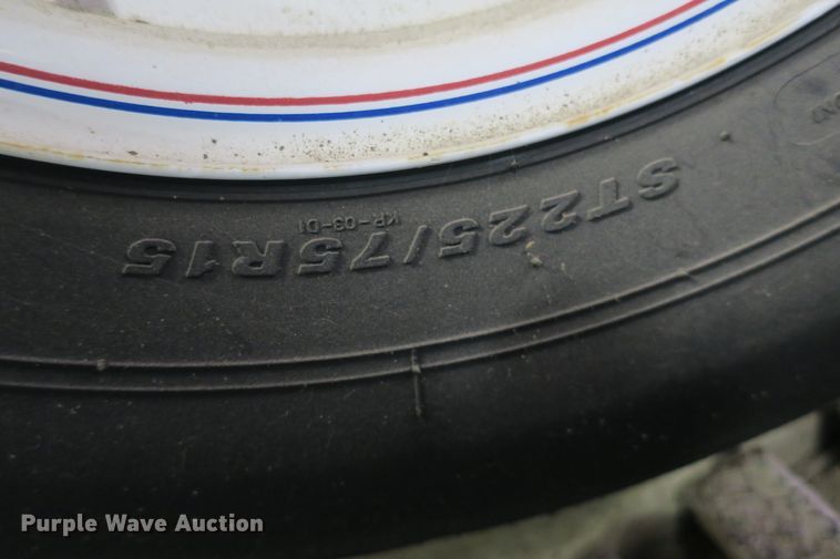 image for item DB10035 Mauldin MU600 oil distributor trailer