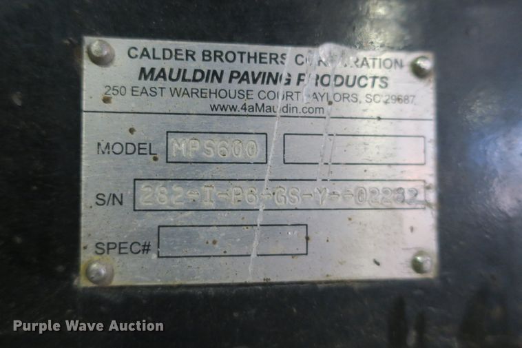 image for item DB10035 Mauldin MU600 oil distributor trailer