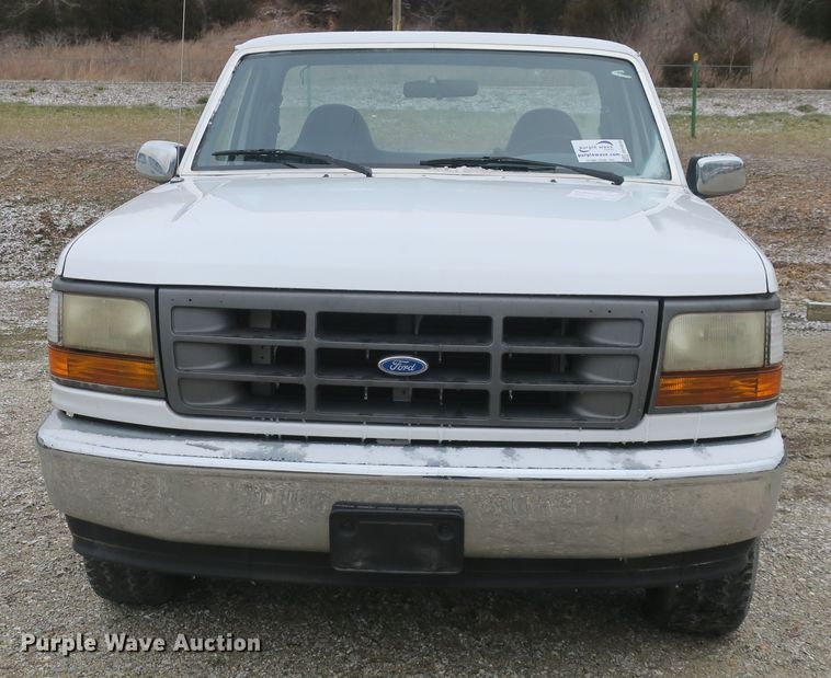 image for item DB10038 1995 Ford F150 pickup truck