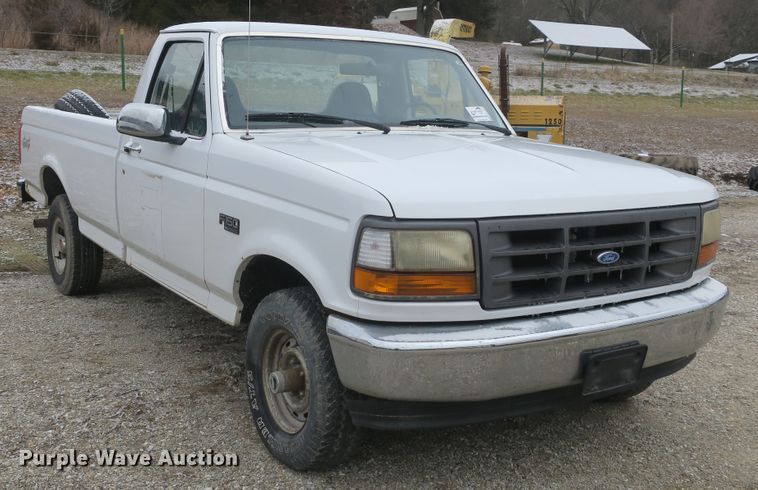 image for item DB10038 1995 Ford F150 pickup truck