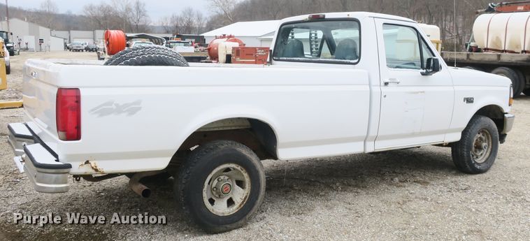 image for item DB10038 1995 Ford F150 pickup truck