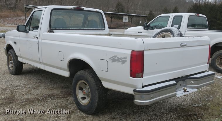 image for item DB10038 1995 Ford F150 pickup truck