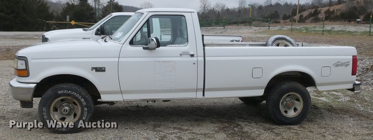 image for item DB10038 1995 Ford F150 pickup truck