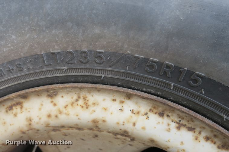 image for item DB10038 1995 Ford F150 pickup truck