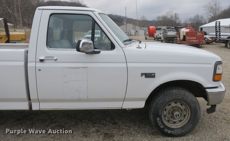 image for item DB10038 1995 Ford F150 pickup truck