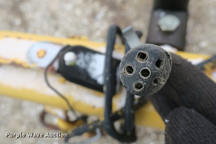 image for item DB10039 1997 Vermeer BC1250 wood chipper