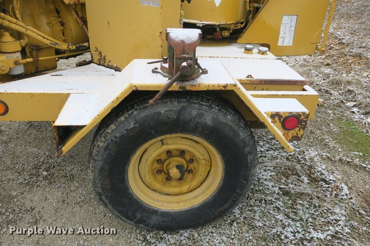 image for item DB10039 1997 Vermeer BC1250 wood chipper