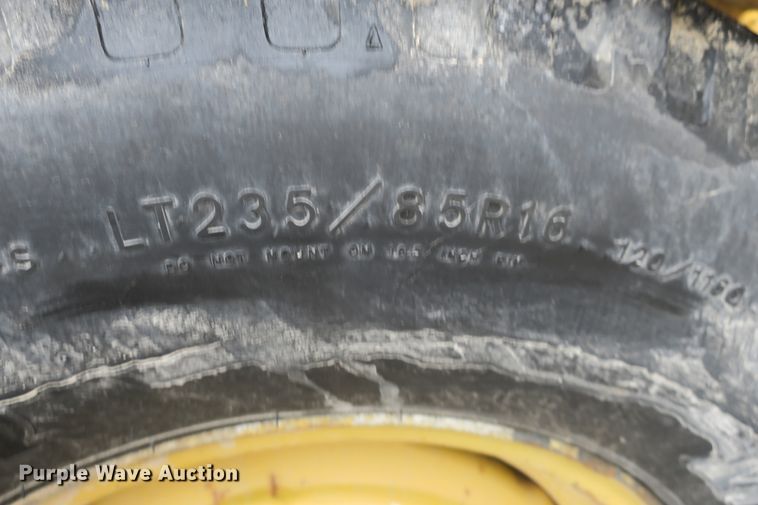 image for item DB10039 1997 Vermeer BC1250 wood chipper