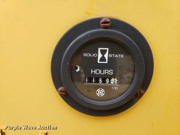 image for item DB10039 1997 Vermeer BC1250 wood chipper